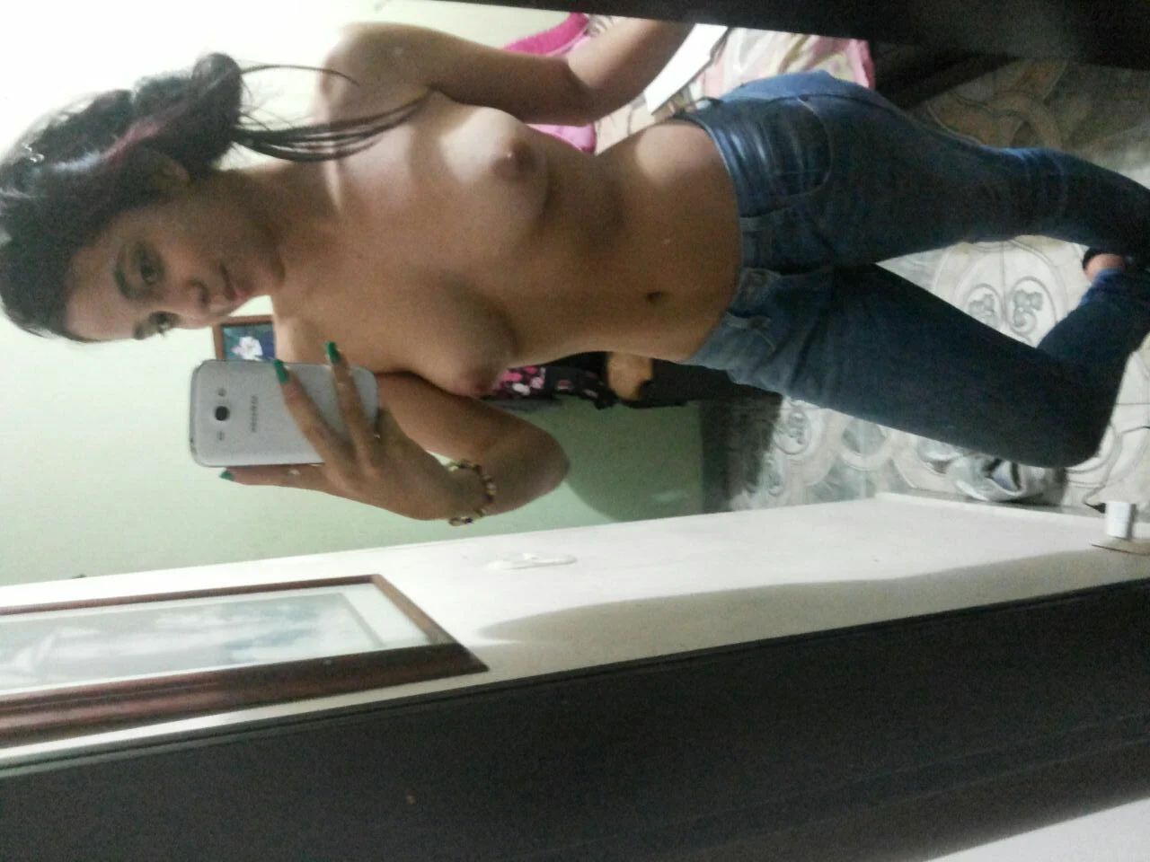 Caiu na net fotos amadoras de ninfetas